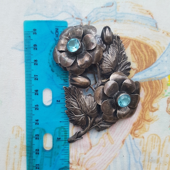 🌙Huge Sterling Blue Rhinestone Flower Brooch - Picture 8 of 15